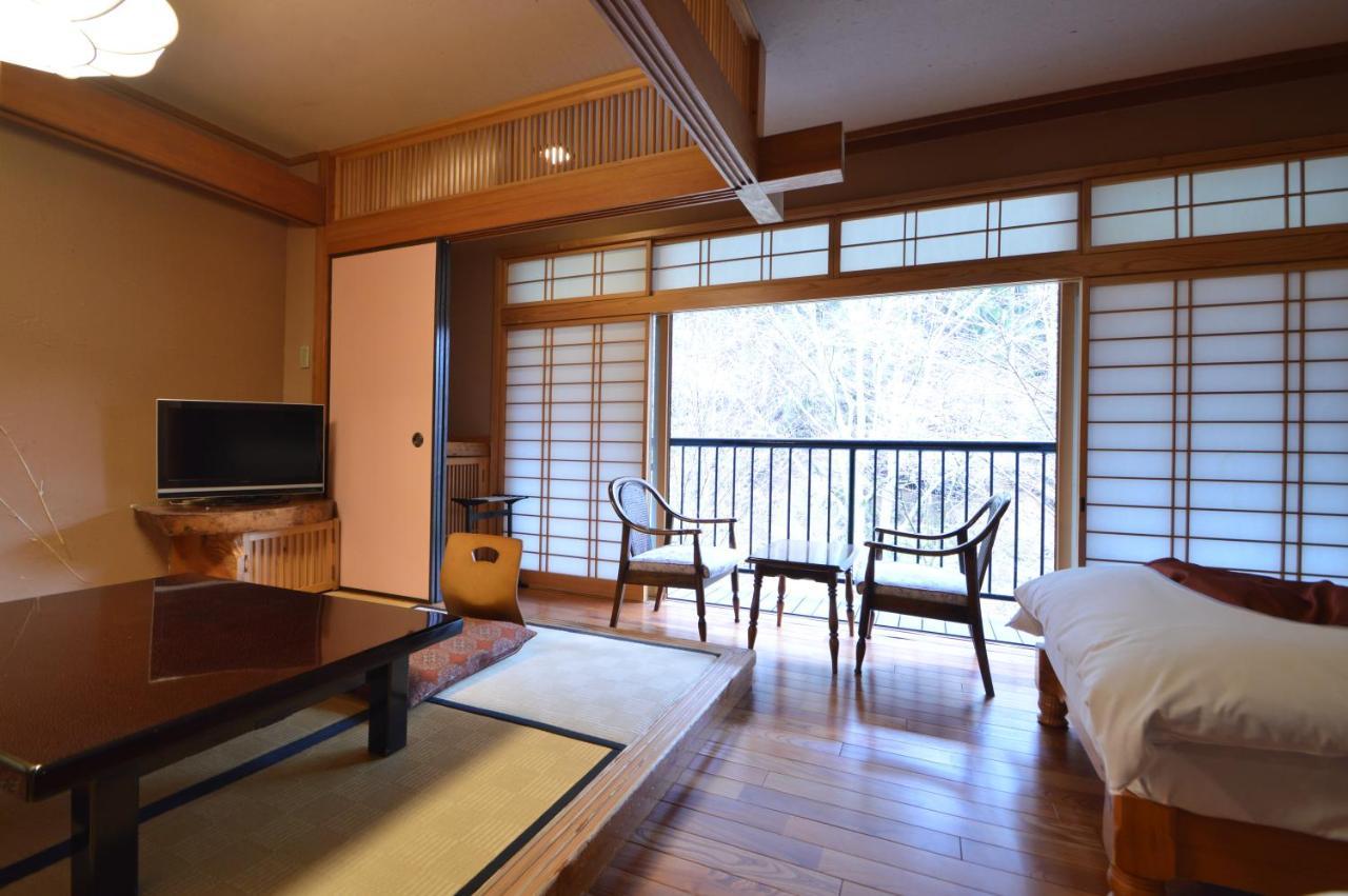 Kurokawa Onsen Oku No Yu Hotel Minamioguni Luaran gambar