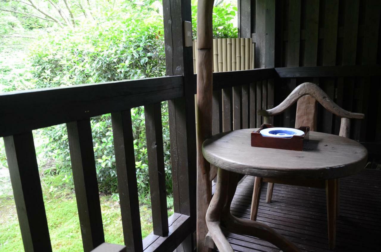 Kurokawa Onsen Oku No Yu Hotel Minamioguni Luaran gambar