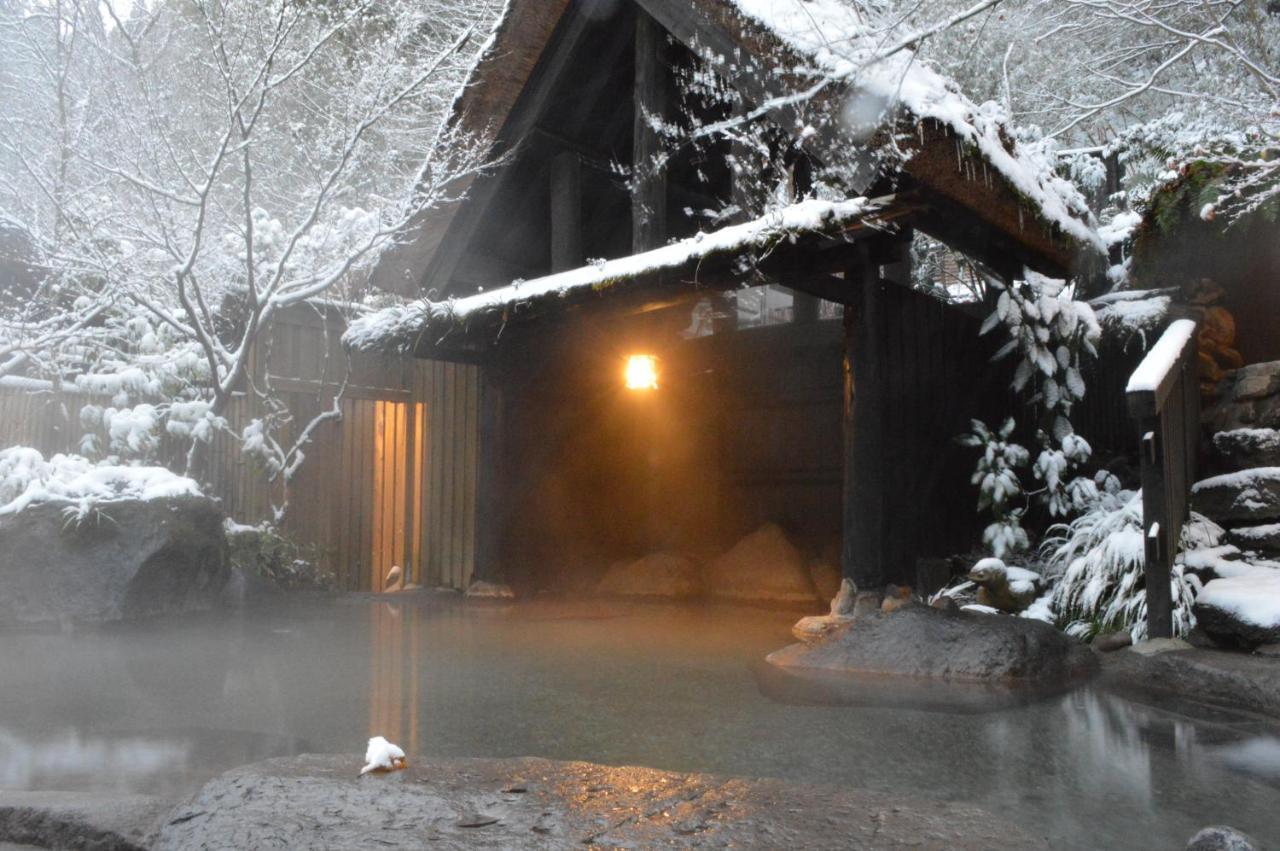 Kurokawa Onsen Oku No Yu Hotel Minamioguni Luaran gambar